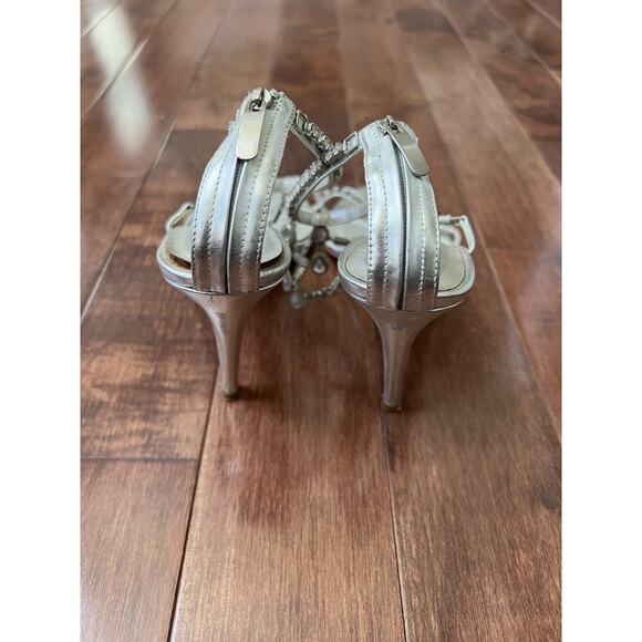 VTG Y2K Valerie Stevens Womens Bling Silver Evening Heels Size 7 - Picture 4 of 8